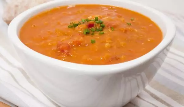 Tomato and Red Lentil Soup