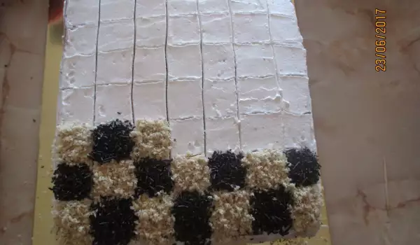 Chessboard Cake with Cream