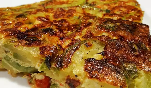 Zucchini and Spring Onion Spanish Omelette