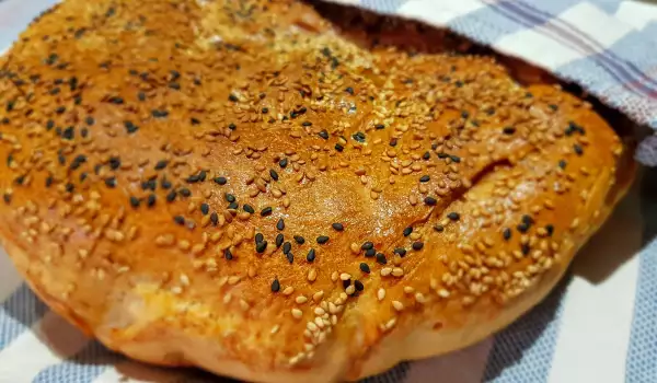 Turkish Pide Bread (Pide Ekmek)