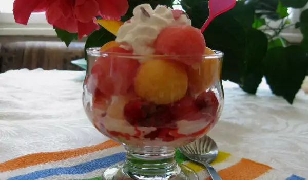 Homemade Vanilla Ice Cream with Fruit