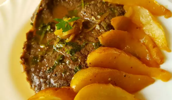 Stewed Veal with Pears
