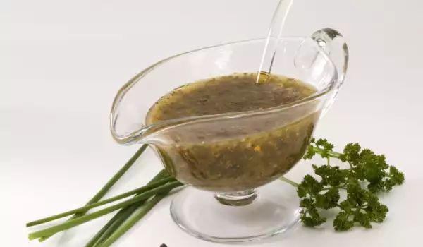 Classic Vinaigrette with Green Spices