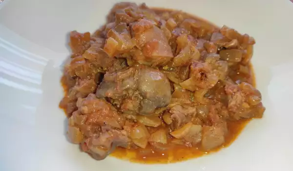 Chicken Gizzards with Onions and Tomatoes