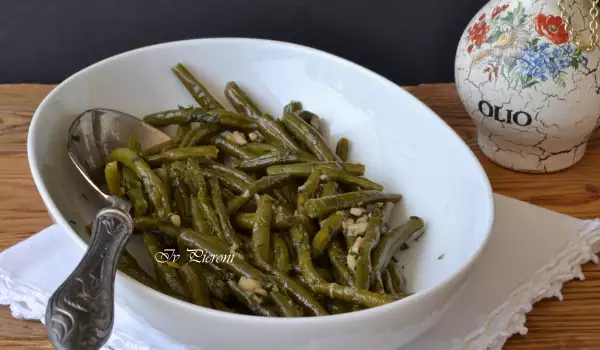 Steamed Green Beans with Garlic