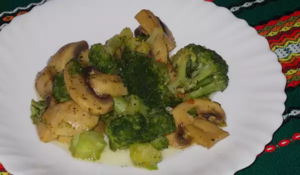 Sauteed Broccoli with Mushrooms