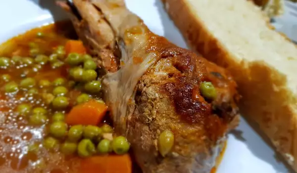 Stewed Turkey Legs with Peas