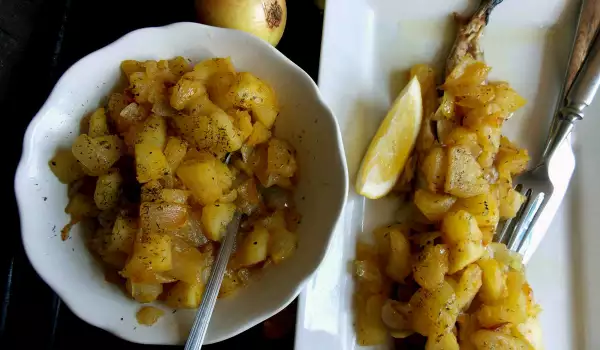 Stewed Apples Garnish for Baked Fish