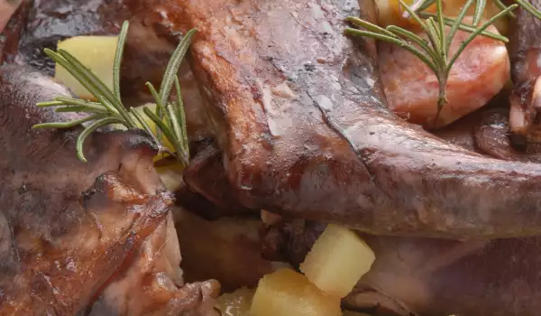 Rabbit with Potatoes and Mushrooms