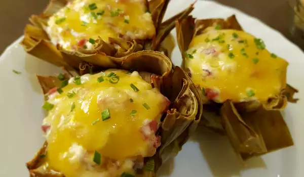 Baked Artichokes with a Wonderful Filling