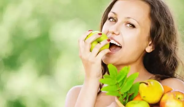 Eating fruits