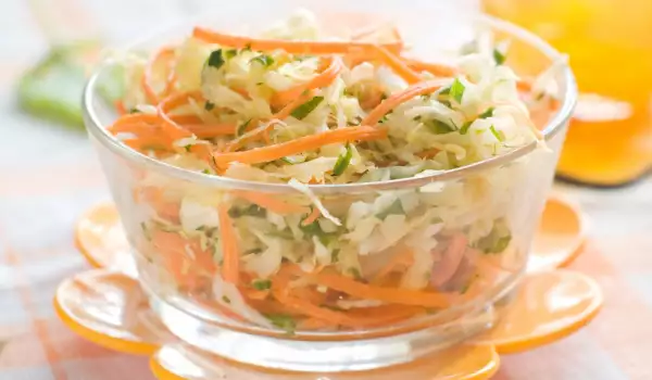 Classic Cabbage and Carrot Salad