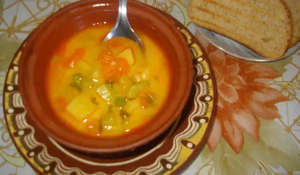 Vegetable Soup with Zucchini