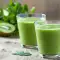 Smoothie with Kiwi, Parsley and Mint