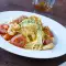 Spaghetti with Shrimp and Tomatoes