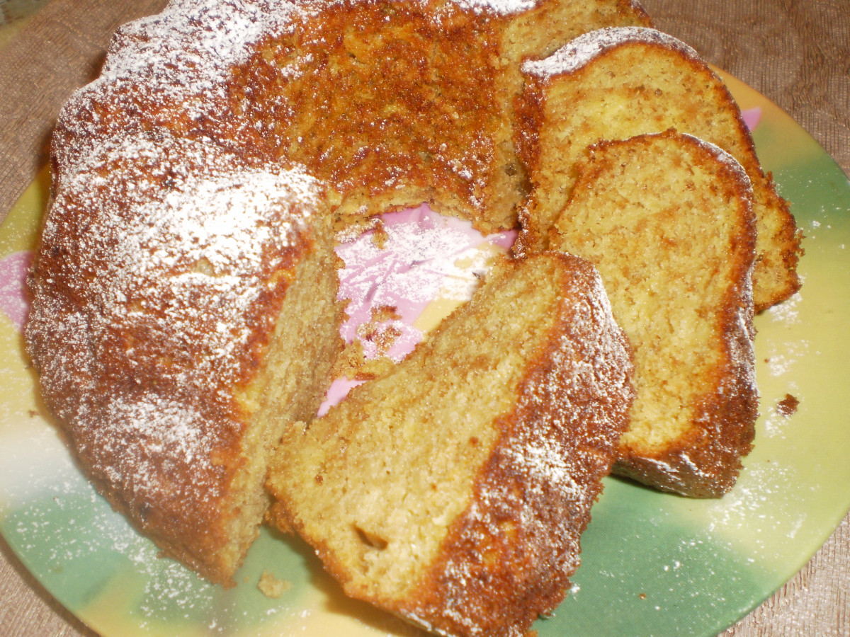 Cinnamon Apple Sponge Cake Recipe