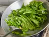 How to Sauté Spinach?