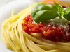 How to Make Spaghetti Sauce with Fresh Tomatoes?