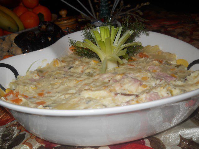 Potato Salad with Turkey Fillet and Dijon Mustard