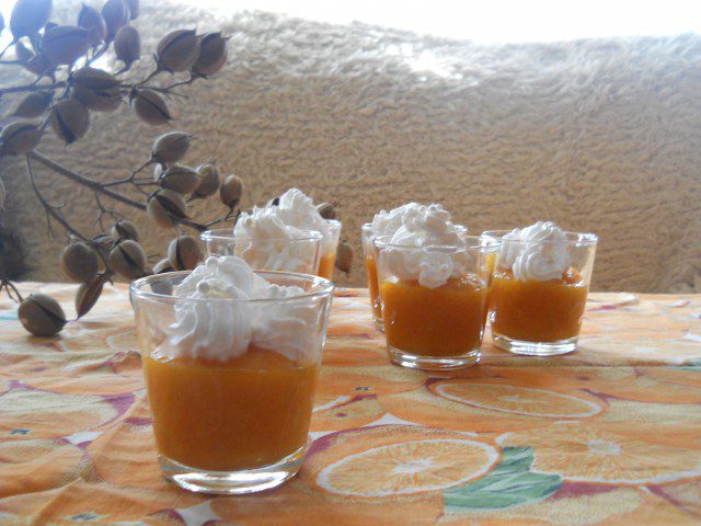 Two-Color Gelatin Cream with Pumpkin