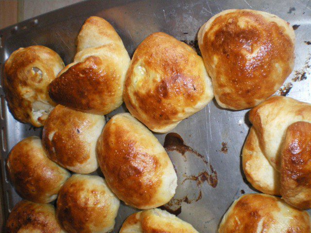 Buns with Ready-Made Dough