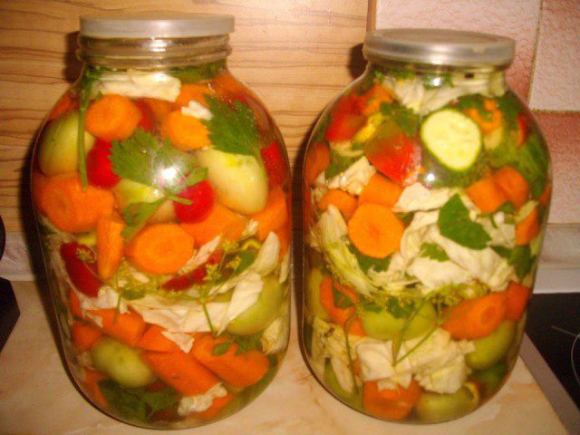 Tasty Pickle in Two Three-Liter Jars