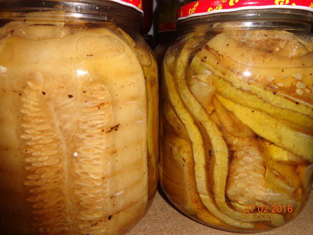 Zucchini in Jars