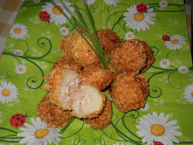 Bread Balls with Stuffing