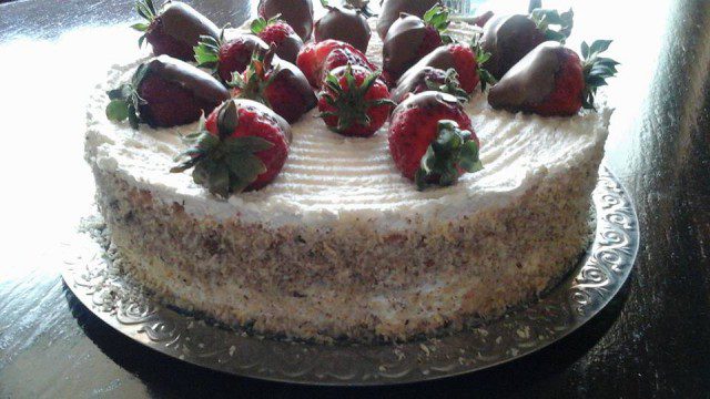 Biscotti Cake with Strawberries and Cream