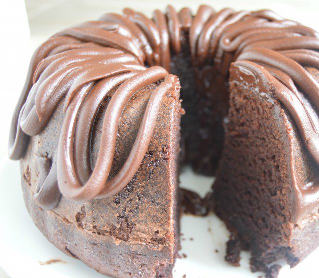 Cocoa Cake with Chocolate Ganache