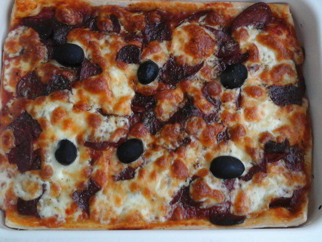 Pizza with Olives and Garlic