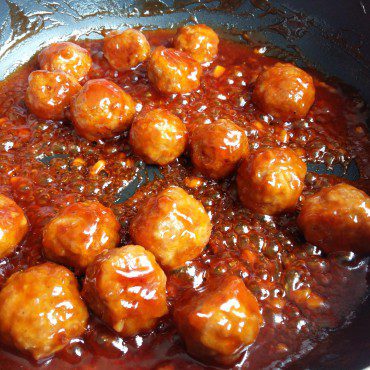 Meatballs with a Honey-Garlic Glaze