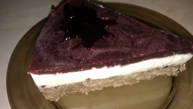 Raw Cheesecake with Blueberries