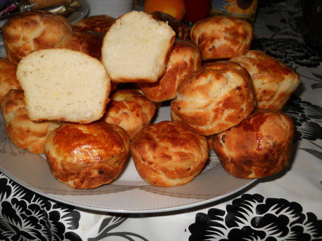 Muffins with Potatoes and Feta Cheese