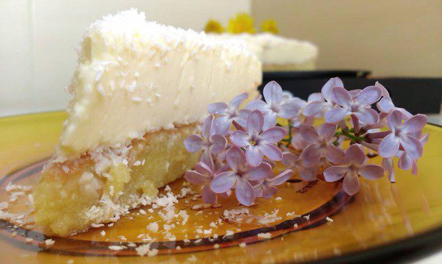 Milky Sponge Cake with Light Raffaello Cream