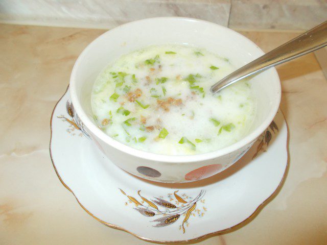 Cold Yoghurt Soup with Zucchini and Buckwheat