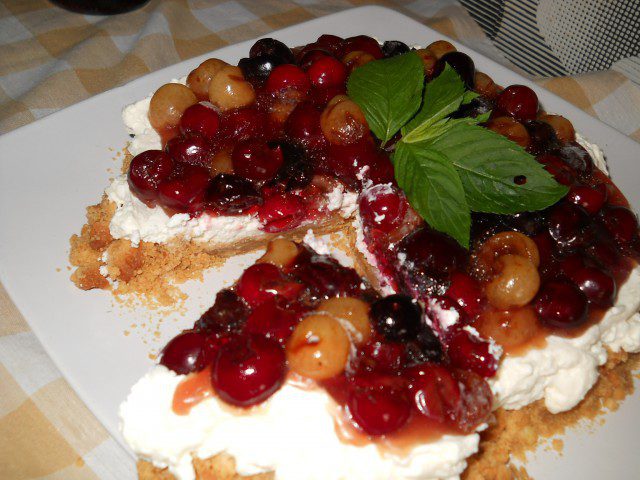 Biscuit Tart with Mascarpone, Cherries and Sour Cherries