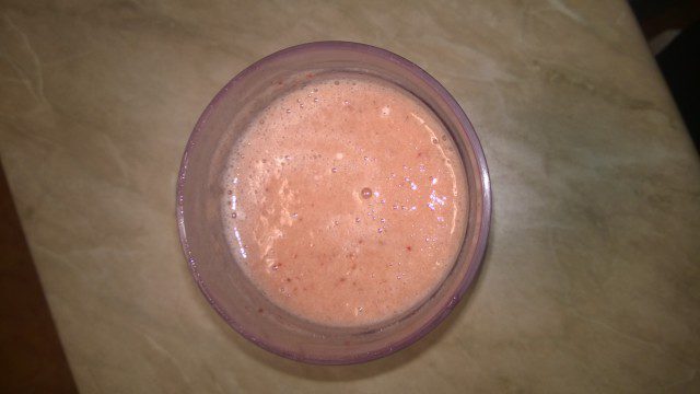 Refreshing Smoothie with Strawberries and Banana