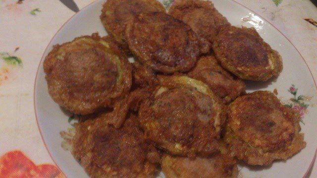 Breaded Zucchini with Mince