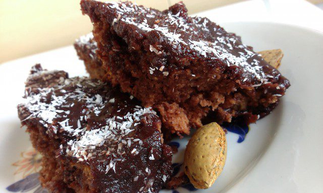 Bananas and Nuts Cake with a Chocolate Topping