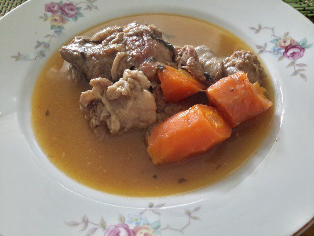 Lamb with Carrots and Onions