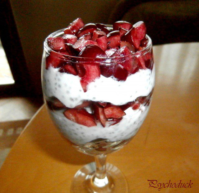 Easy Dessert with Chia and Cherries