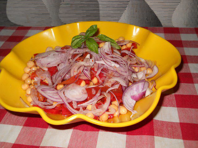 Chickpea, Roasted Pepper and Onion Salad