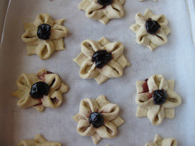 Puff Pastry Flowers