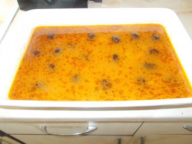 Oven-Baked Brown Rice with Olives
