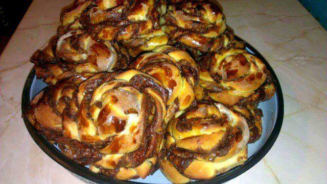 Doughy Snails with Chocolate Spread