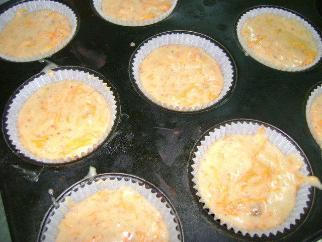 Pumpkin Muffins with Cream