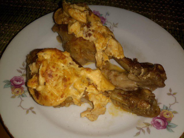 Baked Chicken Legs with White Wine and Processed Cheese