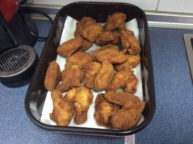 Garnished Fried Chicken Wings