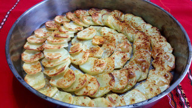 Easy Baked Potatoes